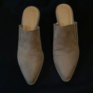 American Eagle slip on faux suede mules